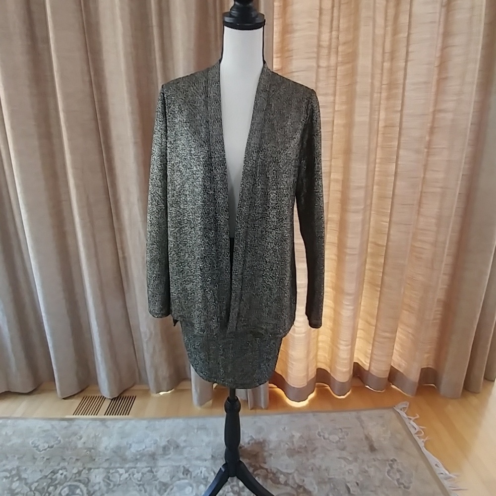 Veronica M Shimmer Knit Jacket & Skirt